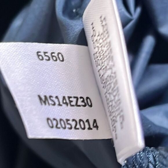 Peter Millar 1/4 Zip Windshirt Sz. M - Picture 10 of 11